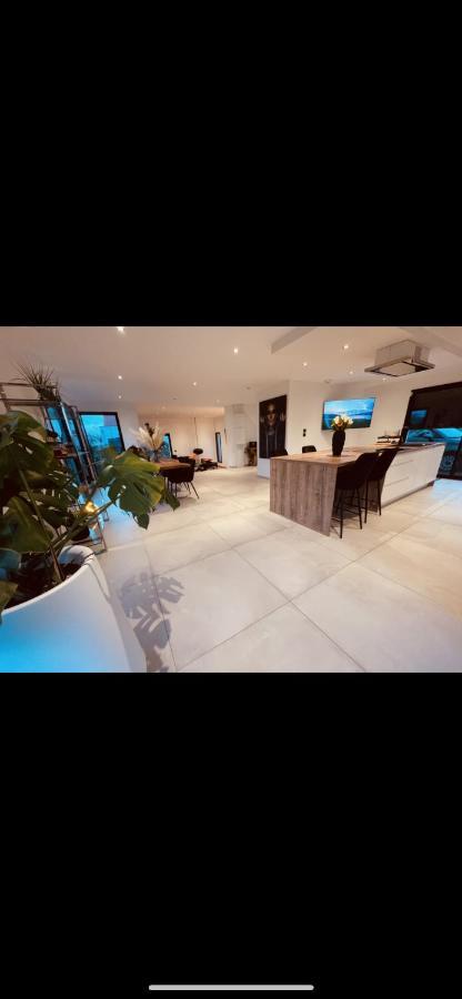 Magnifique Villa Avec Jaccuzi Wimille Exteriér fotografie