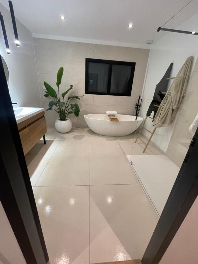 Magnifique Villa Avec Jaccuzi Wimille Exteriér fotografie